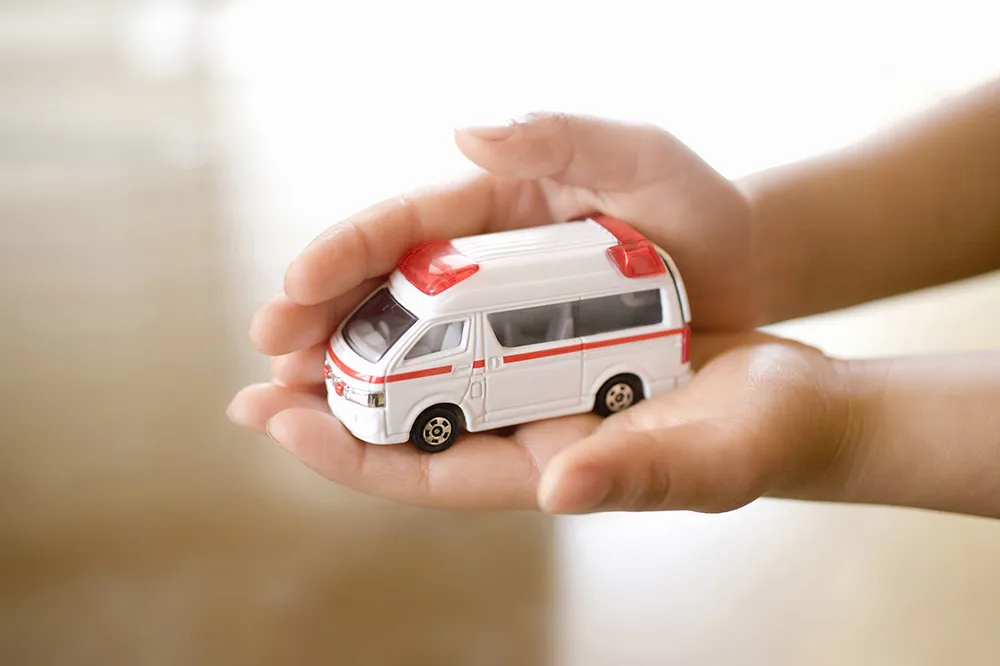 交通事故施術：術後のリハビリと事故の後遺症の改善が大切です